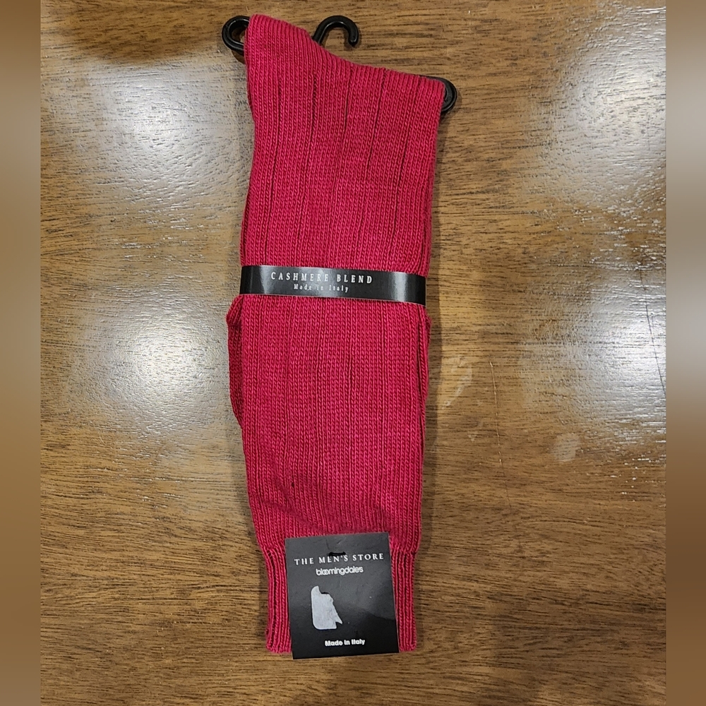 The Men's Store Cashmere Blend Socks NWT